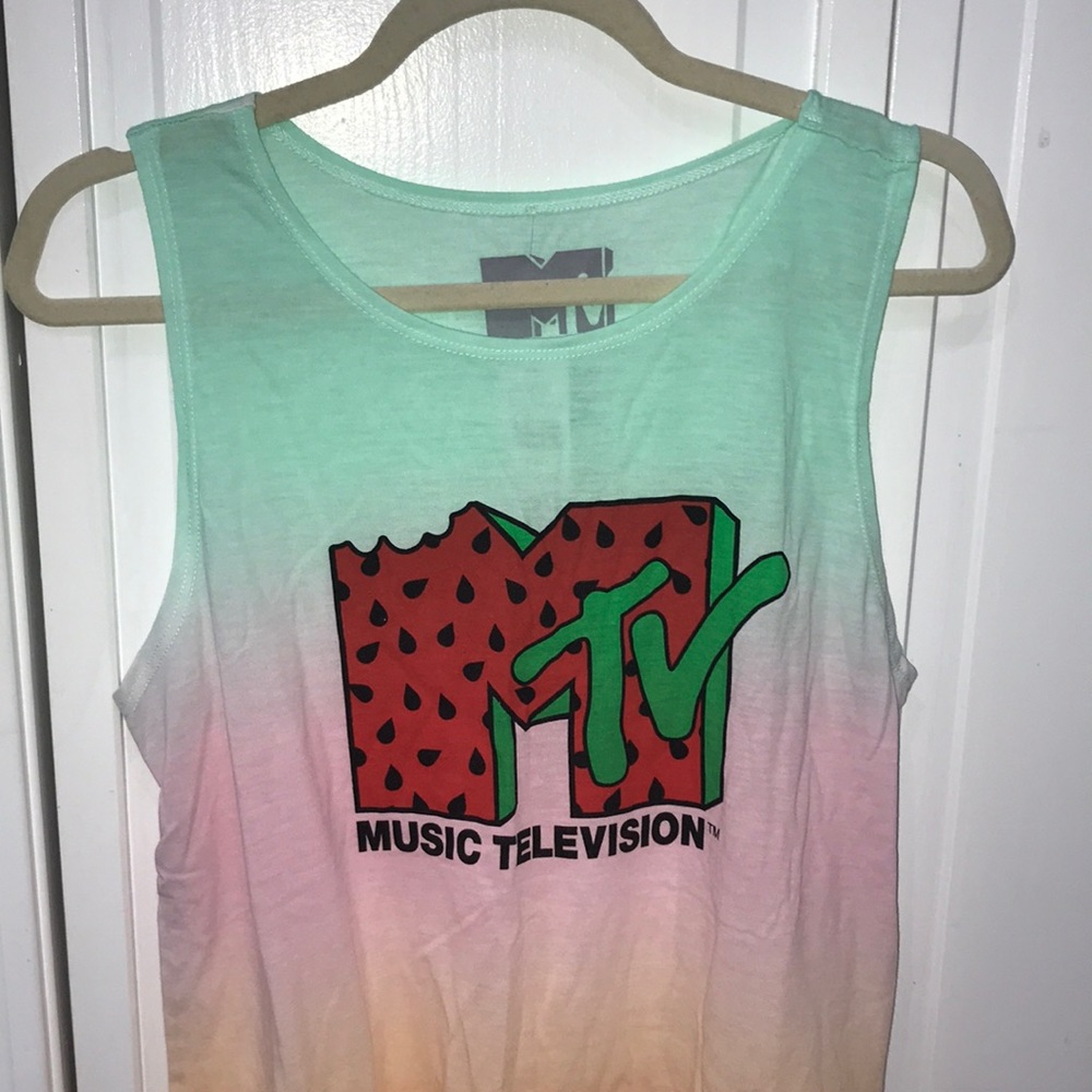 mtv graphic tank top